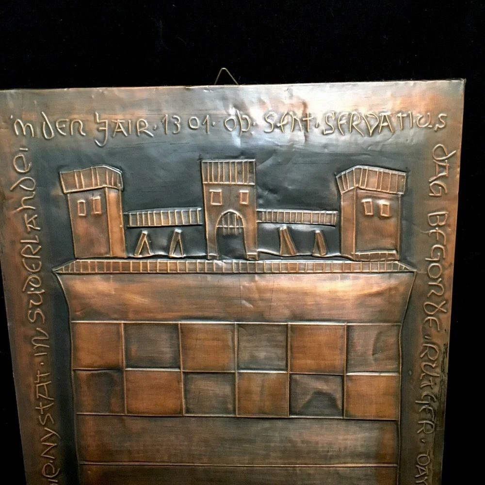 Vintage Hammered Embossed Tooled Cooper Viking Norwegian Castle Crest‎ Wall